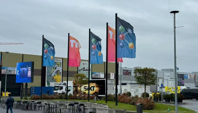 Poznaj AMD Sorting na targach K 2025 – hala 9 · stoisko C46
